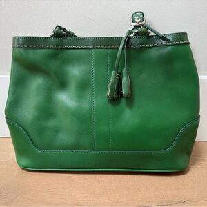 NWOT Vintage Coach Rare Green Hampton Carryall Satchel (E05S-7467)